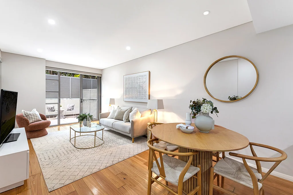 Lindfield 3બેડરૂમ Private, sun-filled courtyard living in the heart of Lindfield