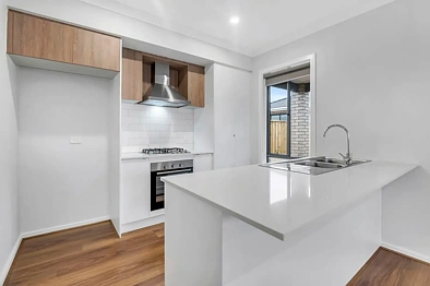 14 Luppino St, Donnybrook, VIC 3064, 4 slaapkamers, 2 badkamers, House