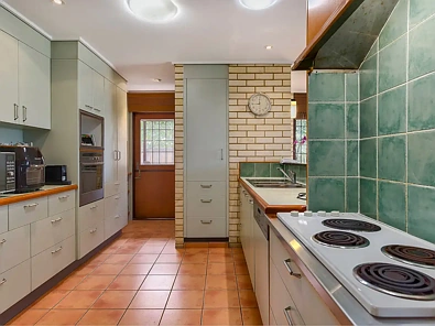6 Armagh Street, Clayfield, QLD 4011, 4房, 2浴, House