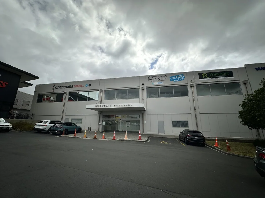 Westgate High Quality Office in Great Location