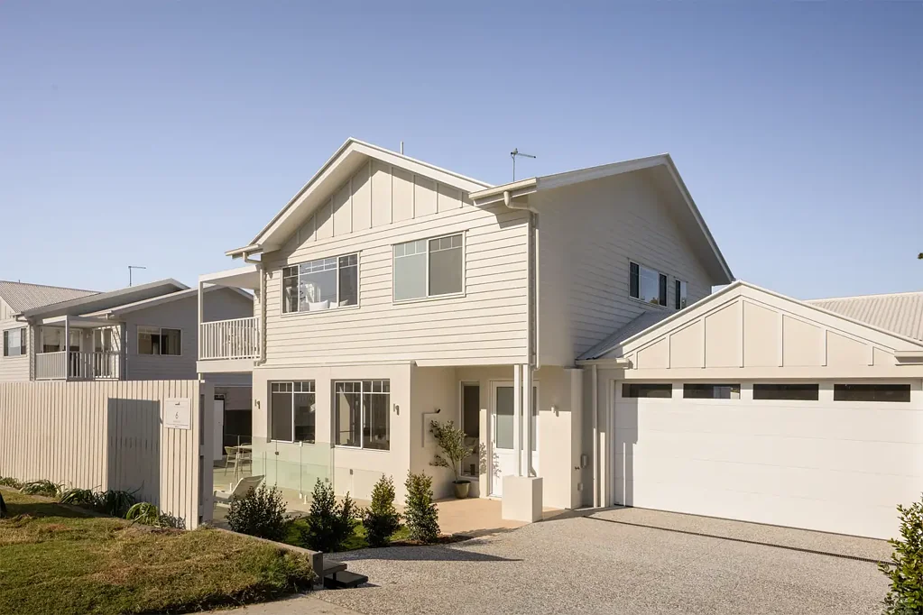 Geebung 4房 全新家庭豪华，永恒的雅致 Brand New Family Luxury With Timeless Sophistication