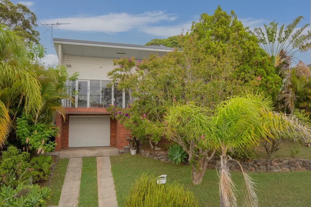 16 Crossland Street, Adamstown Heights, NSW 2289