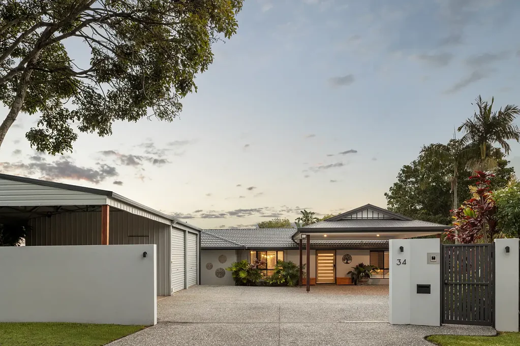 Bracken Ridge 4Habitaciones Amazing Residence On 790m2 Block - Available Now!