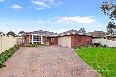29 Barellan Close, St Albans, VIC 3021, 3 Bedrooms, 2 Bathrooms, House
