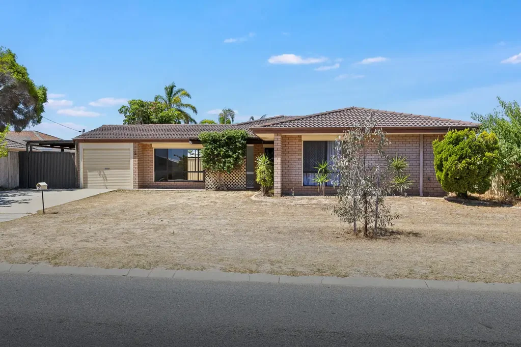 2 Maitland Close, Cooloongup, WA 6168