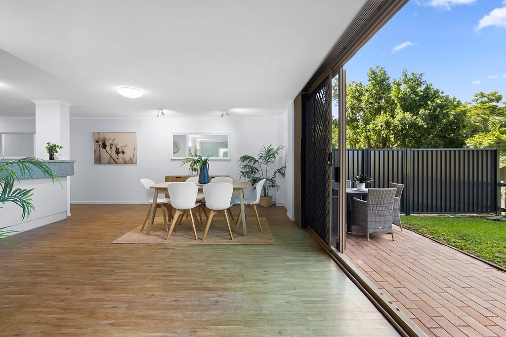 2/60 Swann Road, Taringa, QLD 4068