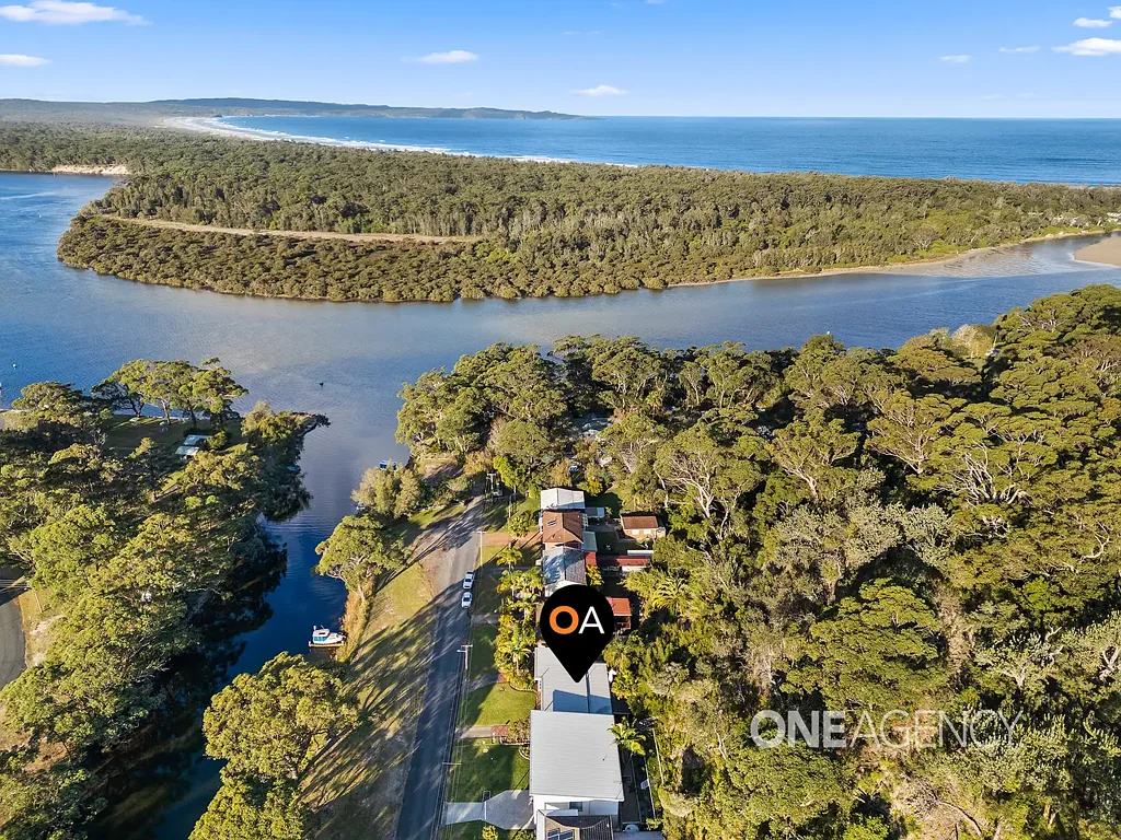 Sussex Inlet 3Kwarto COASTAL CHARMER WITH WATER VIEWS