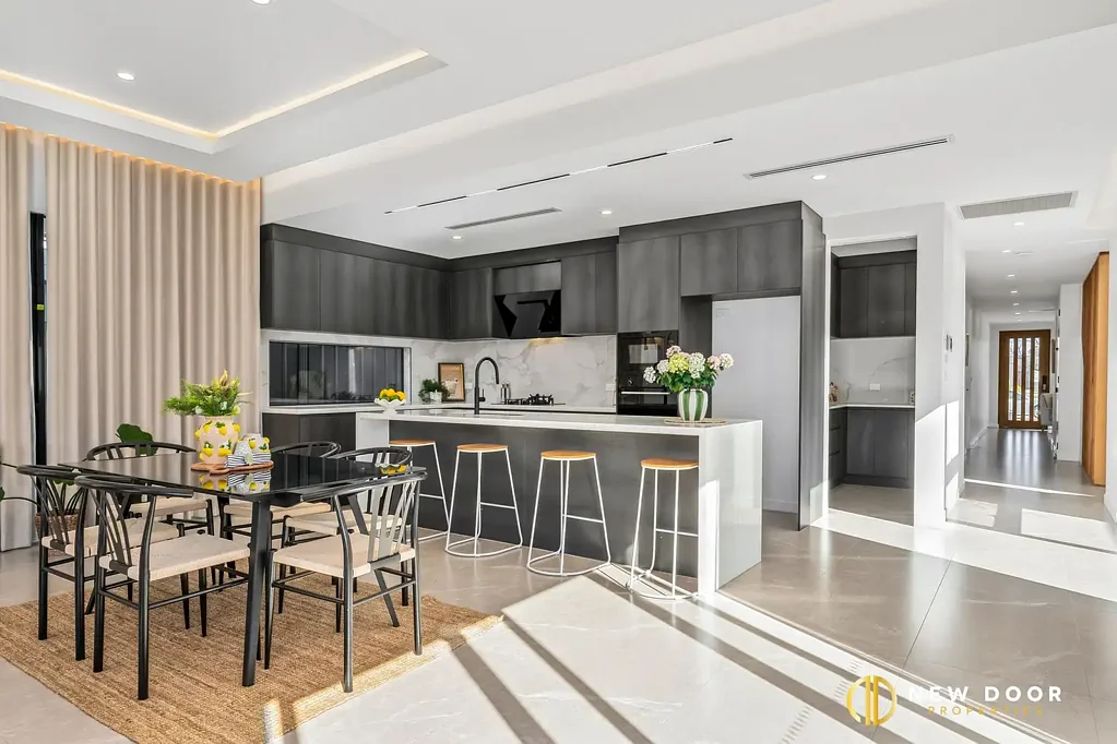 Taylor 4Habitaciones Exceptional Family Living with Space and Style