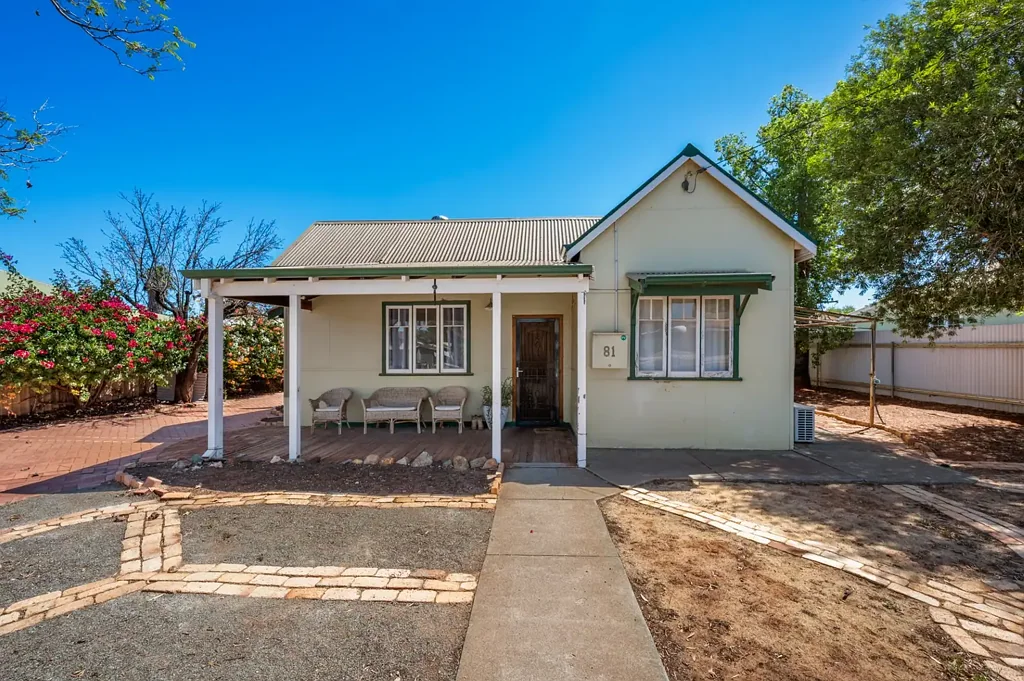 81 Clancy Street, Boulder, WA 6432
