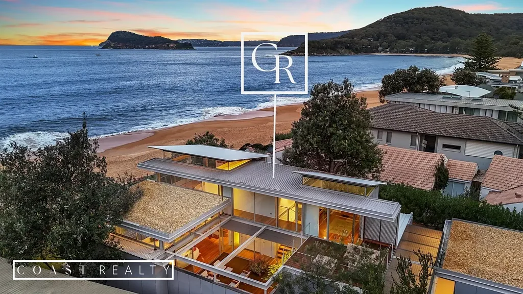 Pearl Beach 4 Bedroom Absolute Beachfront Architectural Icon – A Masterpiece of Light, Luxury & Lifestyle!