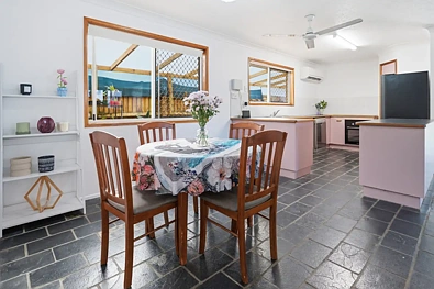 16 Amber Avenue, Rasmussen, QLD 4815, 3 Bedrooms, 2 Bathrooms, House