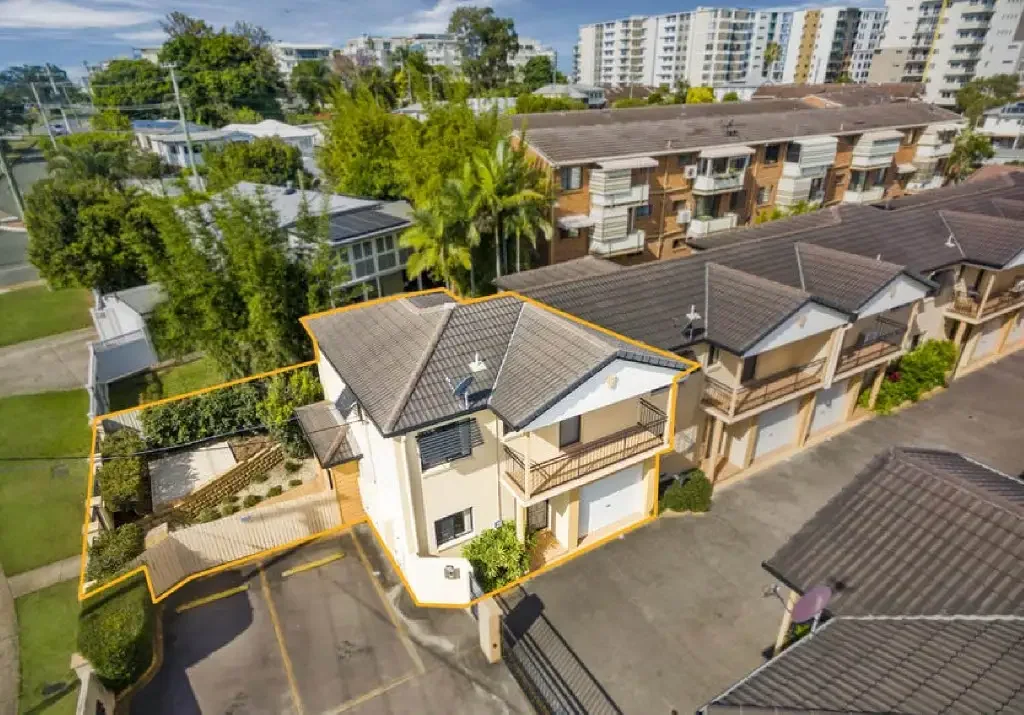 Coastal Living in Heart of Redcliffe