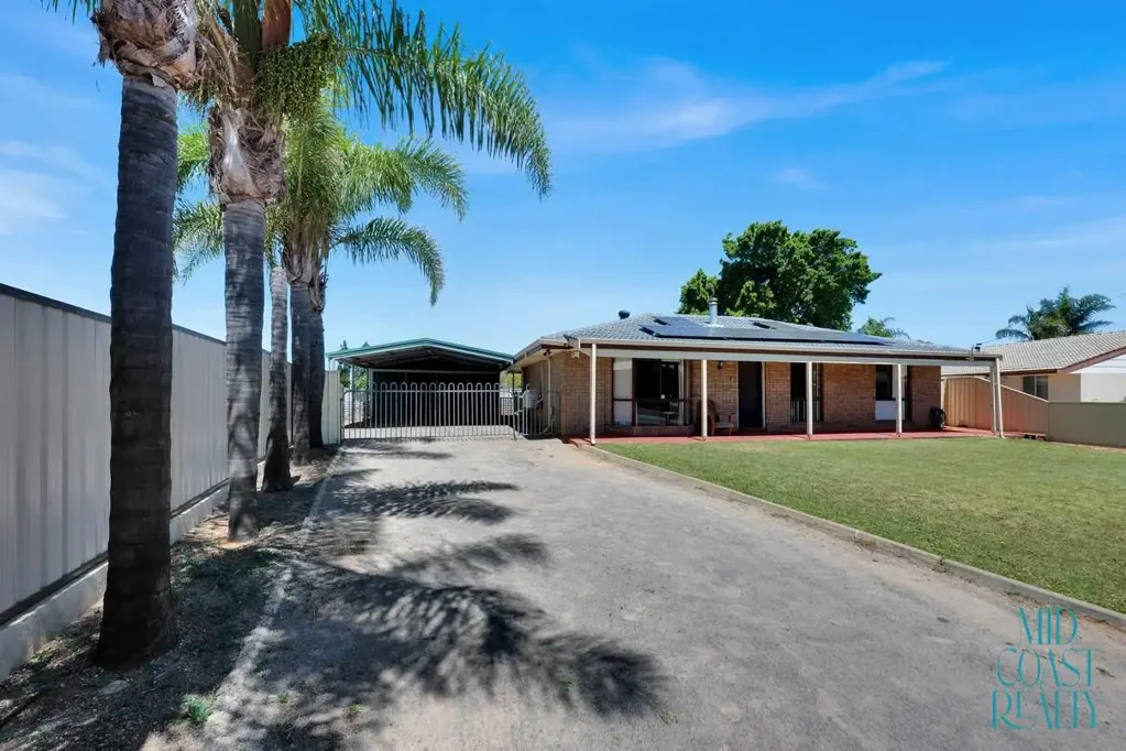 Bluff Point 3Habitaciones VIEWING CANCELLED - Under Offer