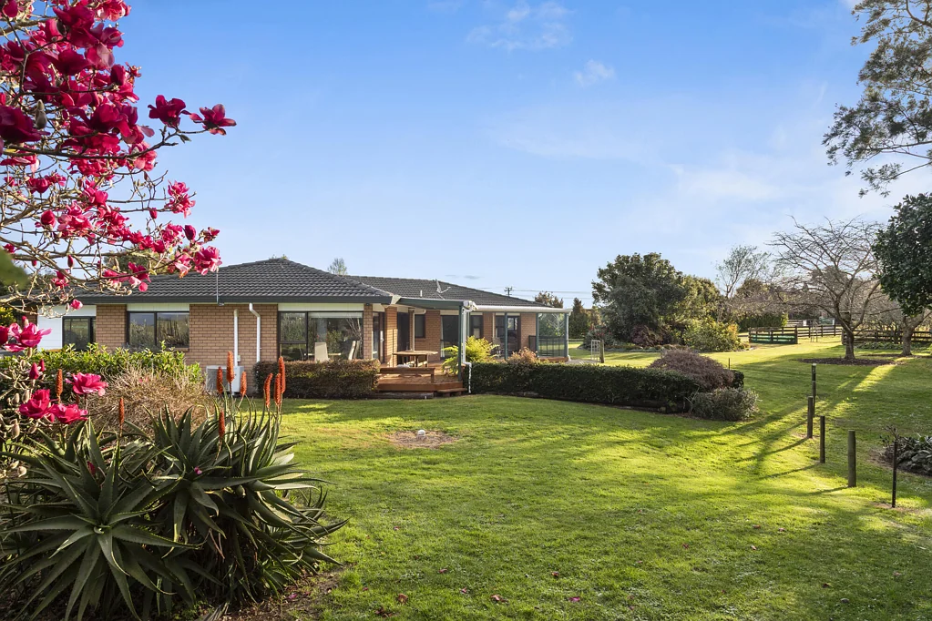 Mauku 4 Bedroom Your Lifestyle Dream - Vendors are moving on