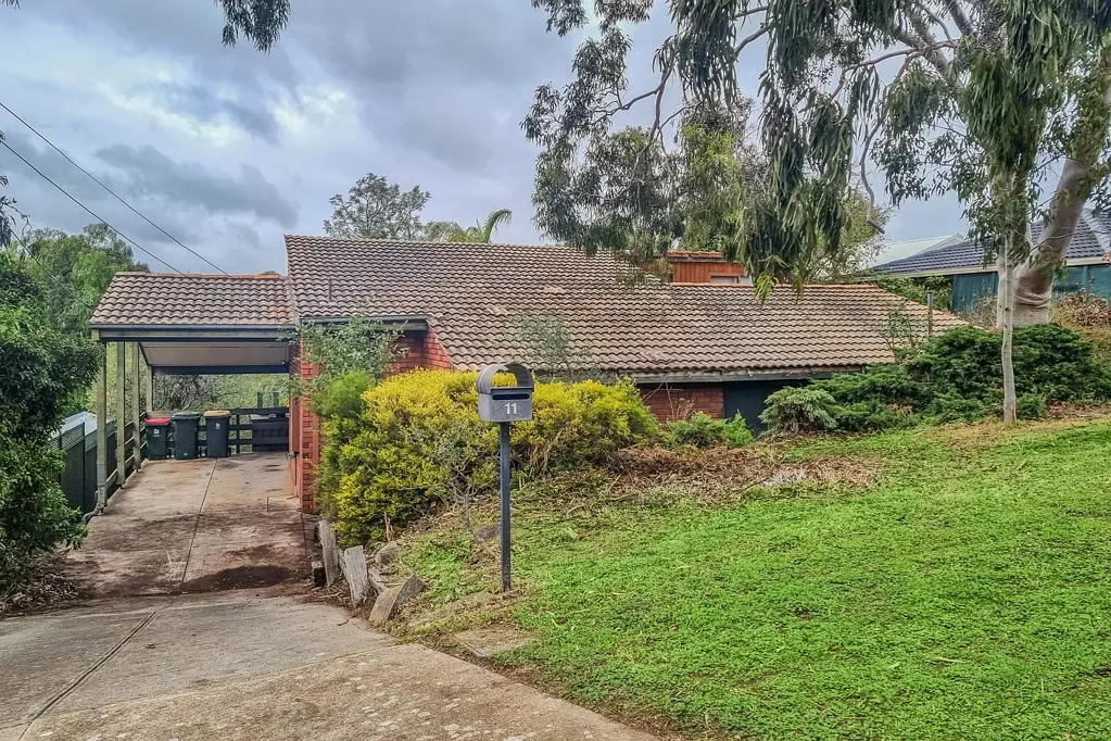 11 Kirrawee Drive, Redwood Park, SA 5097