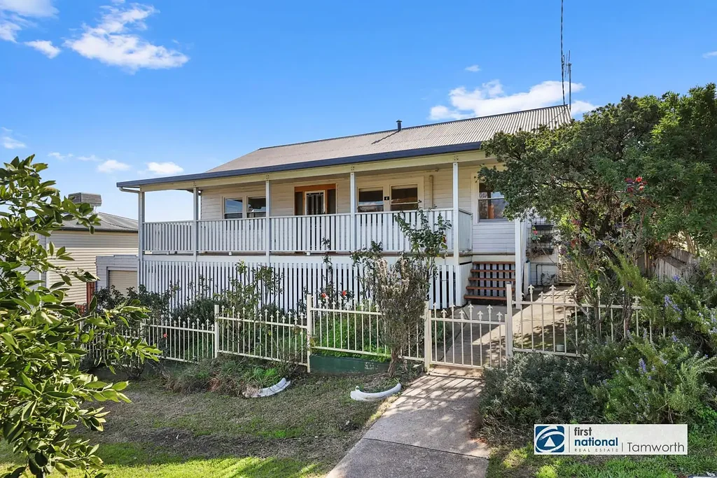 Tamworth 2房  NORTH TAMWORTH – Location, Views & Character.