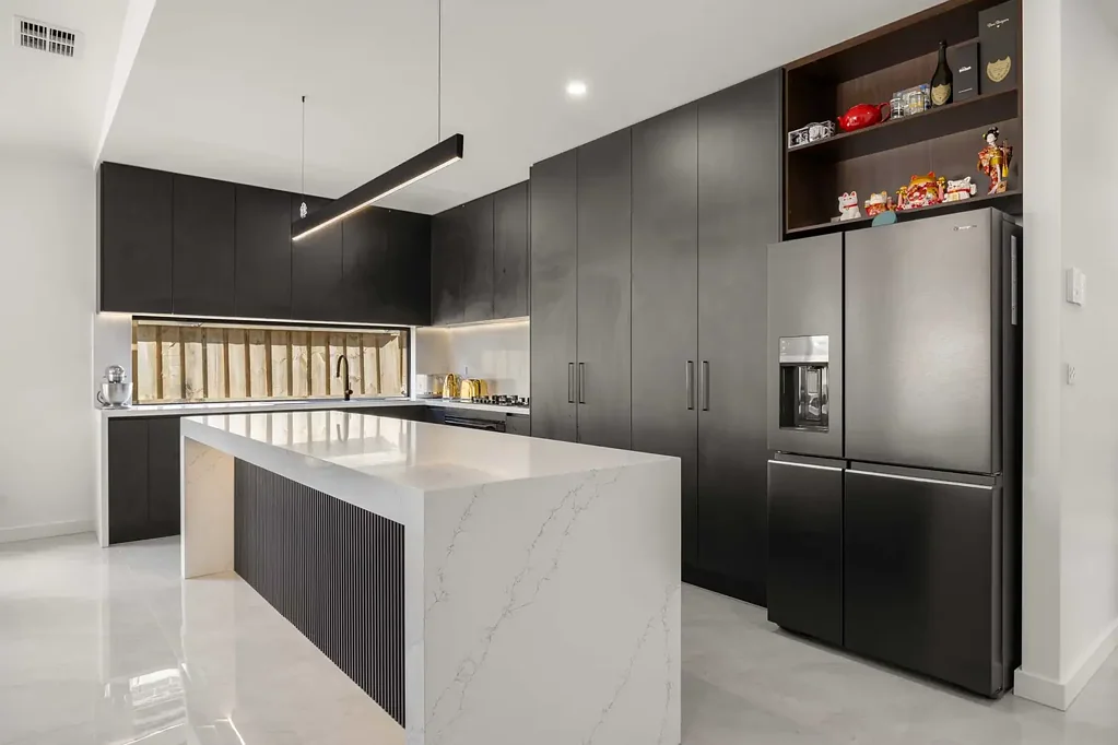 Fraser Rise 4બેડરૂમ Premium Craftsmanship. Exceptional Space. A Home Without Compromise.