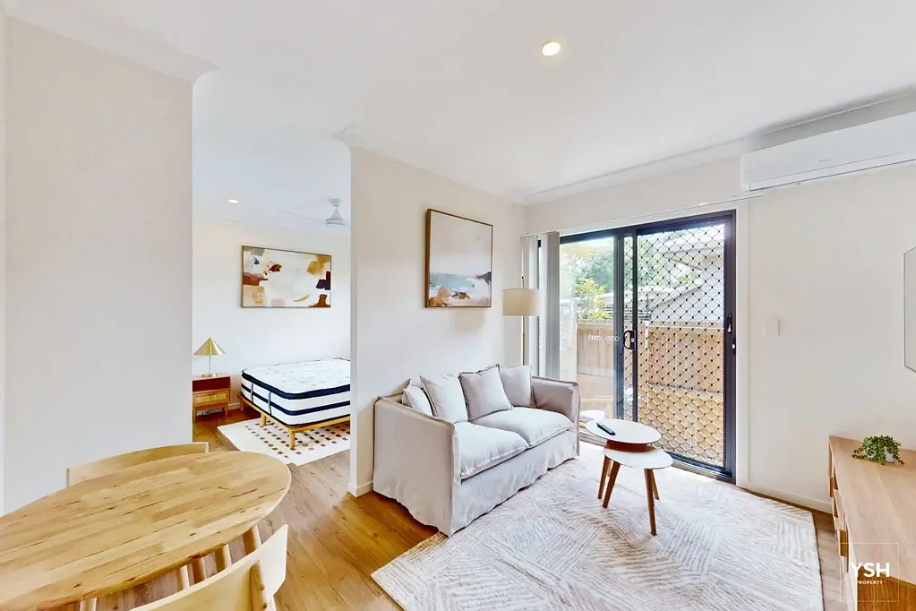 Modern Fully Furnished 1 Bedroom Unit in a Prime Location - includes Utilities