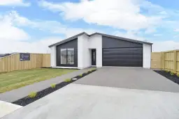 36 Cousins Street, Woodend