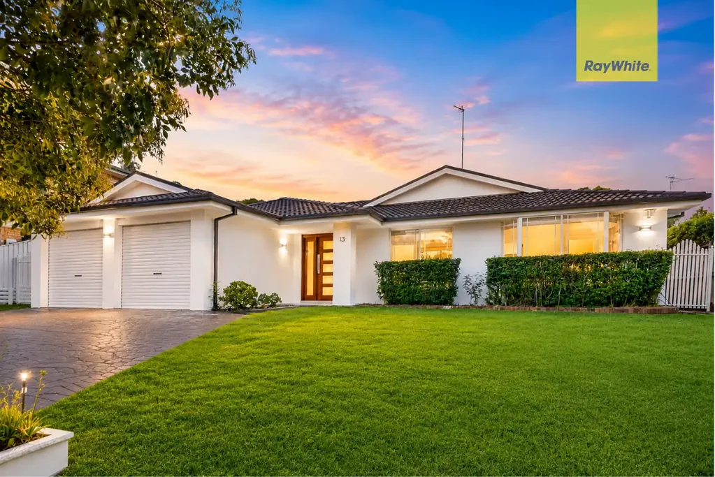 Kellyville 5房 完美翻新的家庭住宅，无需再做任何事 Immaculately Renovated Family Home with Nothing Left to Do