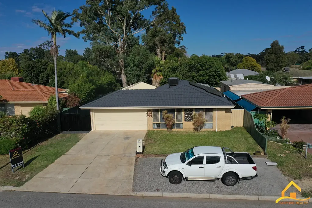 27 Candish Grove, Seville Grove, WA 6112