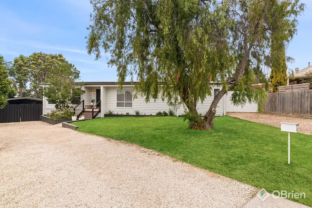 4 Lyn Court, Somerville, VIC 3912