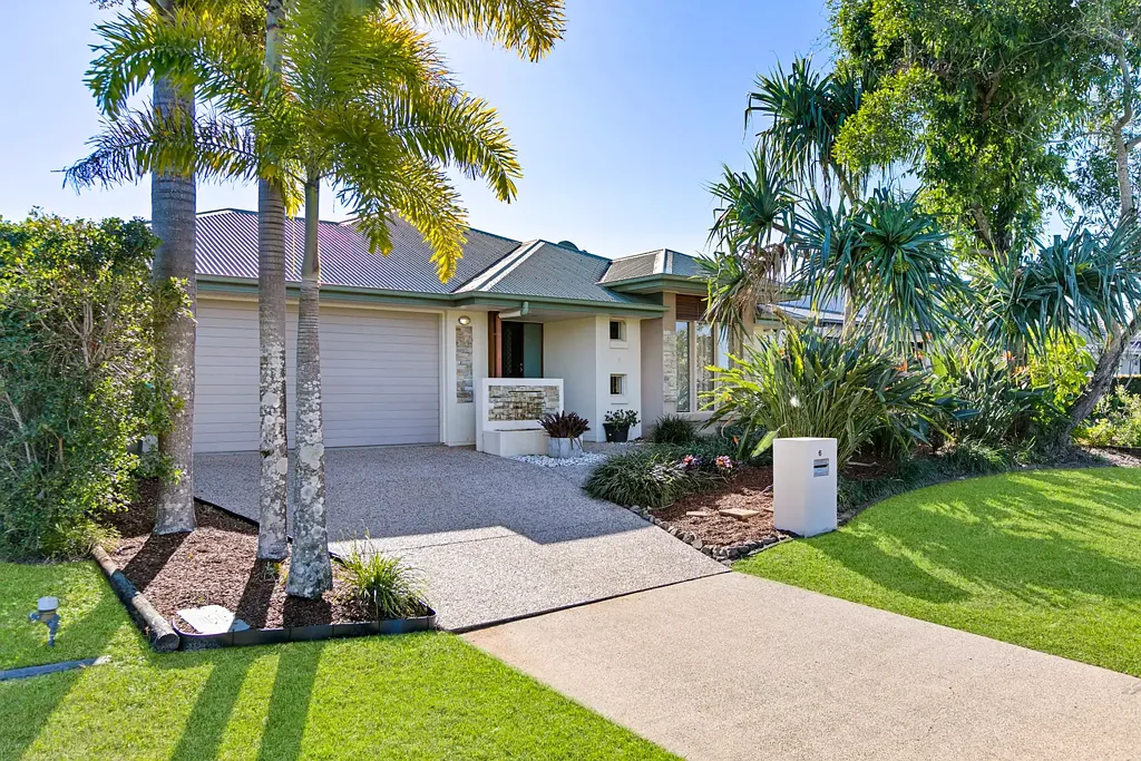 Sippy Downs 4 Bedroom A Family Home Worth Waiting For !