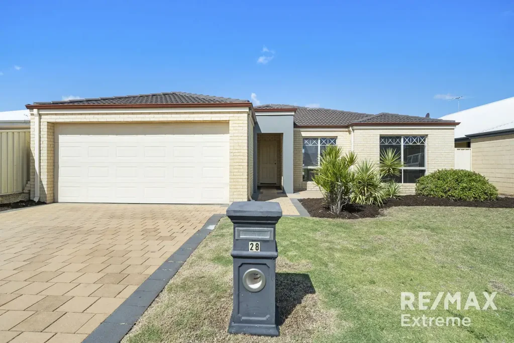 28 Colwyn Loop, Tapping, WA 6065