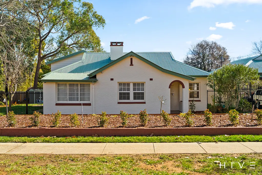 Ainslie Heritage preserved, luxury perfected.