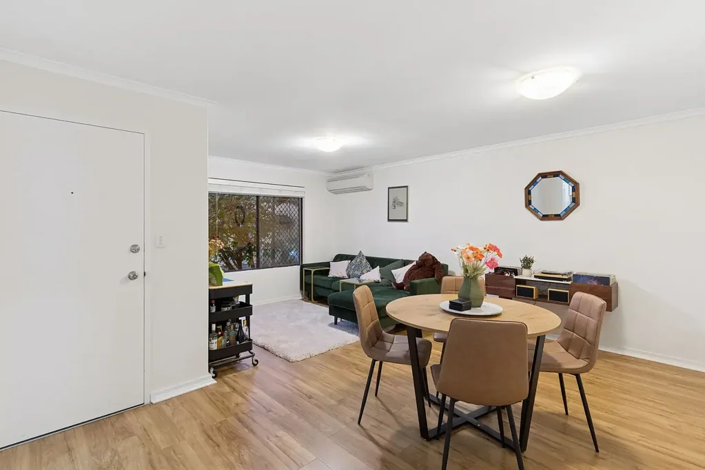 7/2-4 Carrington Street, Palmyra, WA 6157