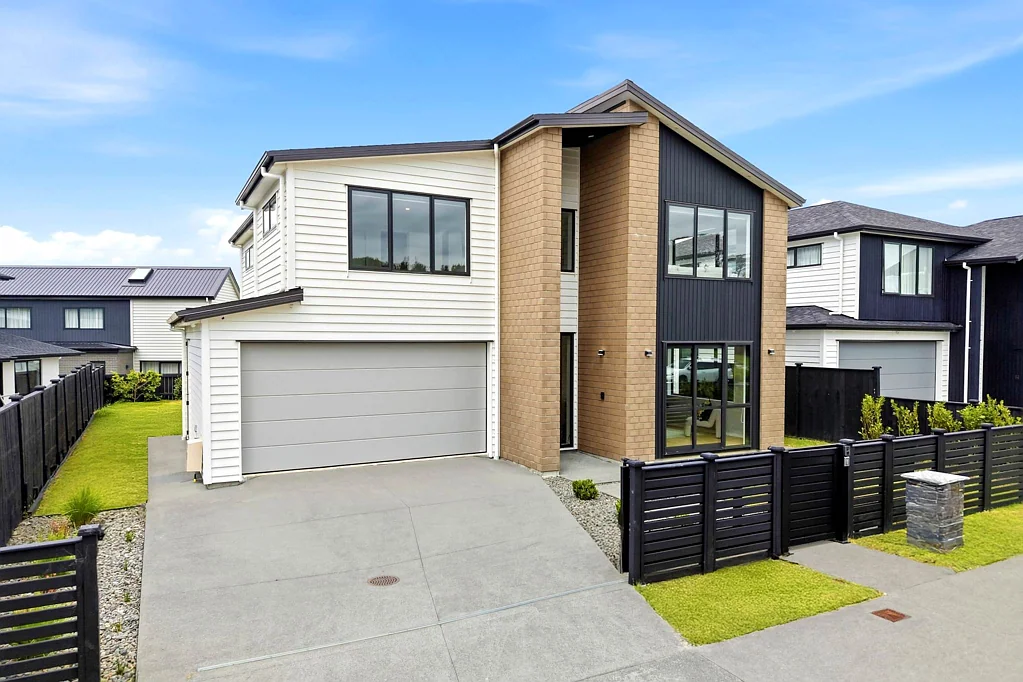 Long Bay 5chambre Captivating Coastal Living in Long Bay