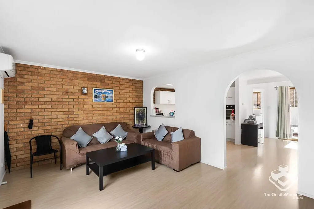 Runcorn 3कमरा SPACIOUS 3-BEDROOM TOWNHOUSE WITH LOW BODY CORPORATE FEES