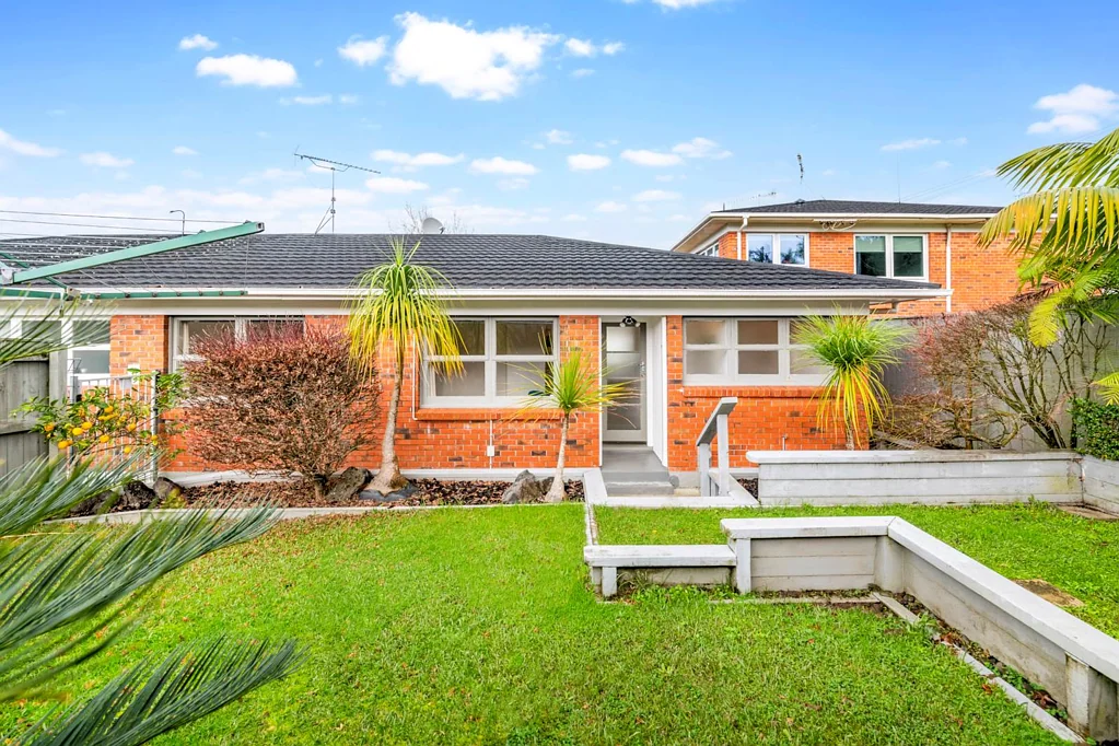 2/68 Richmond Avenue, Northcote Point, North Shore City, Auckland