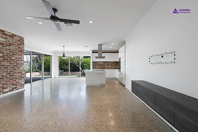 49A Regent Ave, Mount Pleasant, WA 6153, 3房, 2浴, House