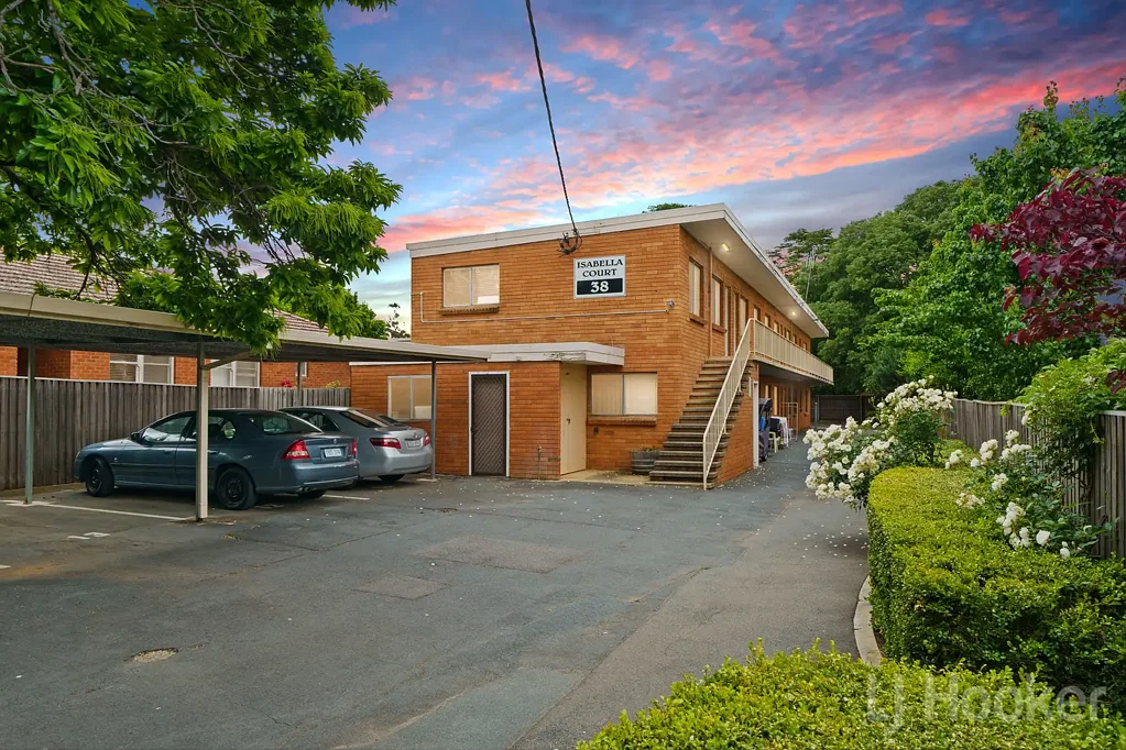 Neat One Bedroom Ground Floor Unit