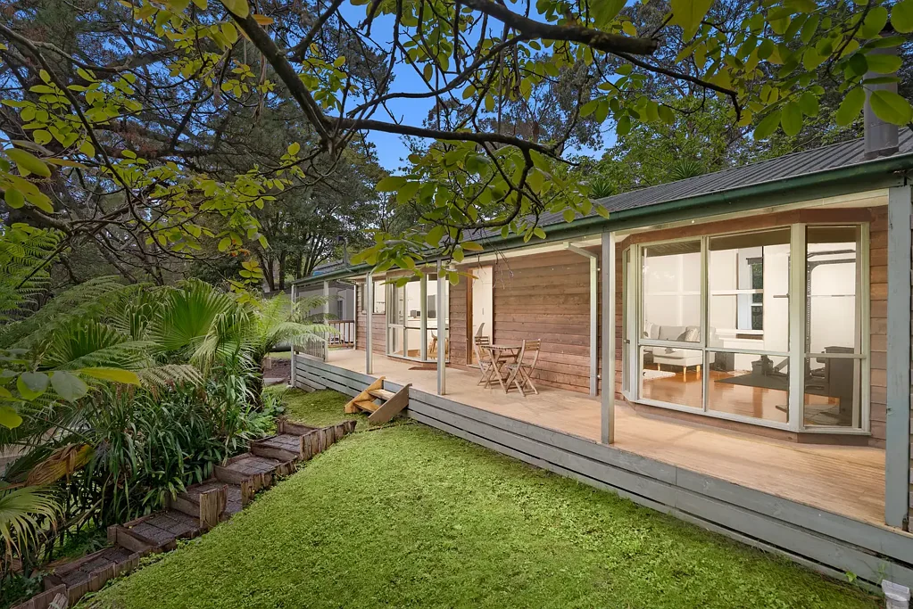 5 Florence Avenue, Upwey, VIC 3158