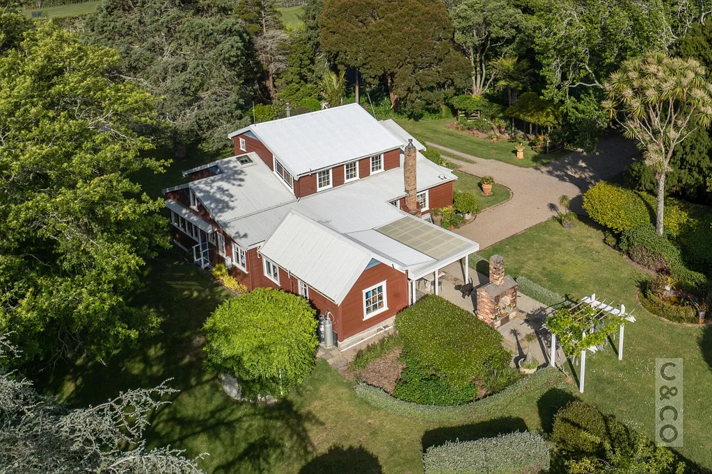 Kumeu 4Kwarto Historic Kanui Estate