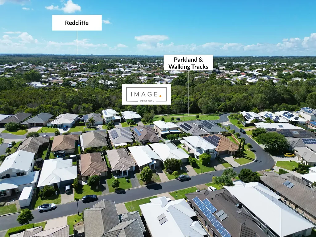 North Lakes 3 Bedroom North Lakes Cutie-Immaculate & Low Maintenance!!