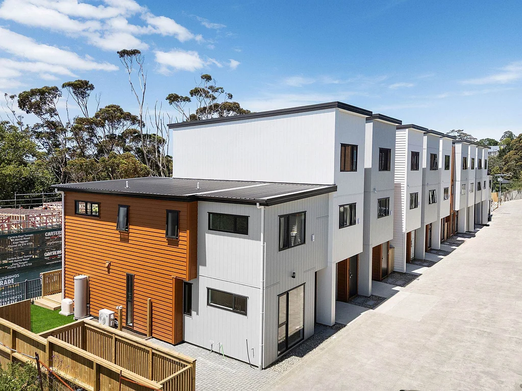 9/145 Albany Hway, Glenfield, North Shore City, Auckland
