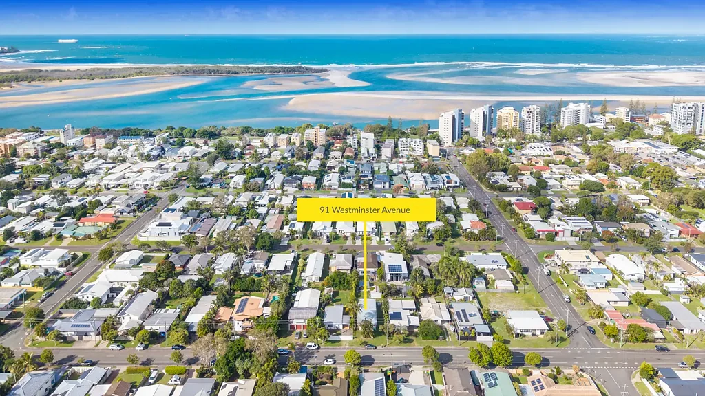 Golden Beach 4chambre Blank Canvas Opportunity 4-Bed, 2-Bath 2-Car, Side Access