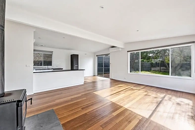 客厅 - 13 RIVERSIDE DR, TORQUAY VIC 3228