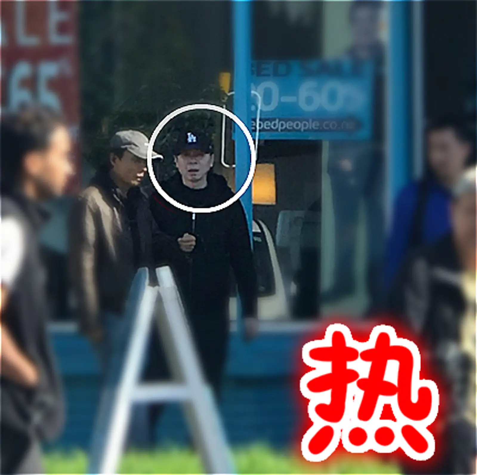 冯小刚现身奥克兰赶拍新戏，却因新西兰这条法律束手无策…
