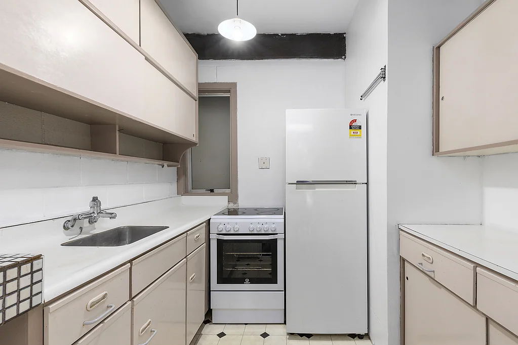 Mount Cook 2 Slaapkamer READY FOR RENOVATIONS