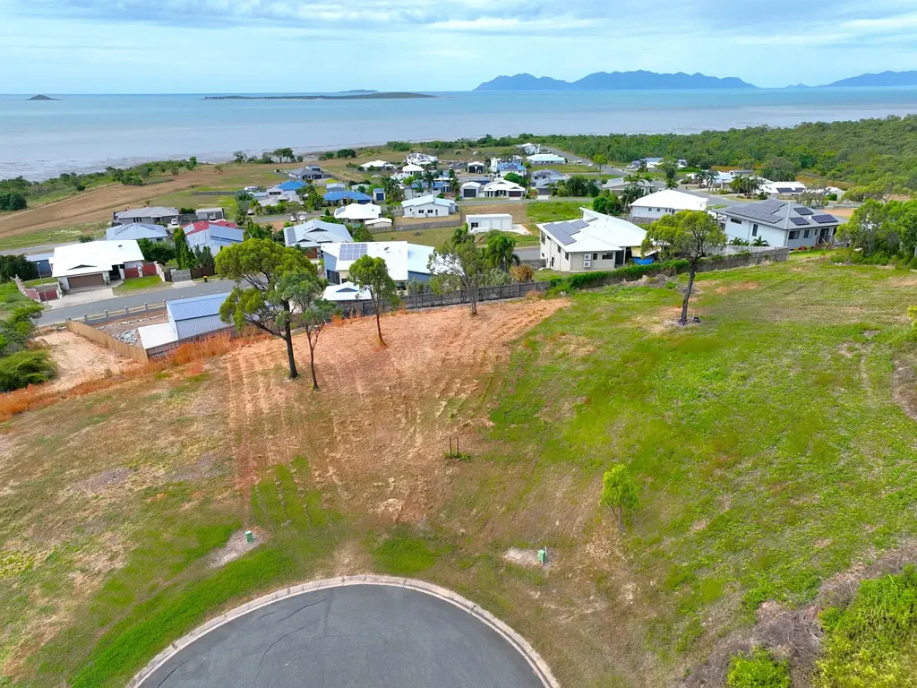 28 Seacove Crescent, Bowen, QLD 4805