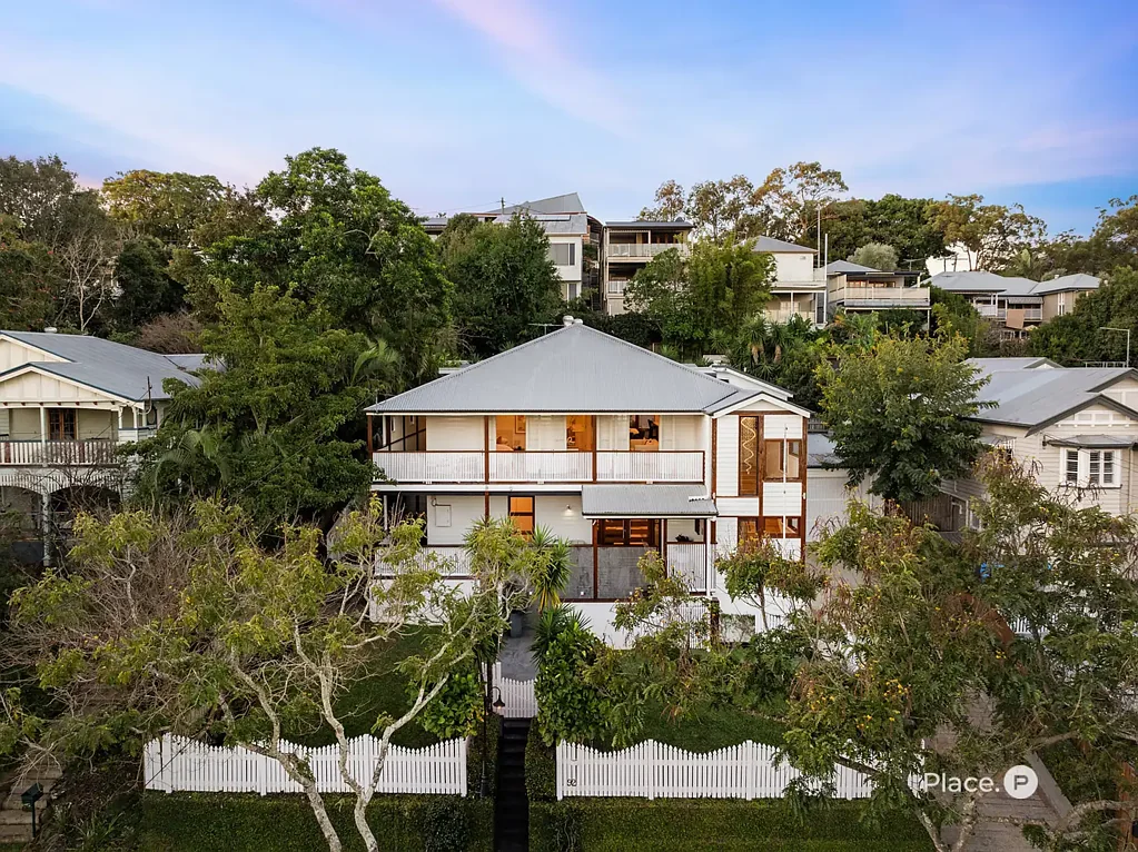 Norman Park 5Habitaciones Expansive Family Living in One of Norman Park’s Best Streets