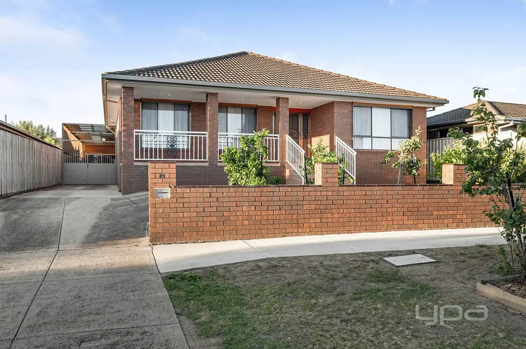 24 Cassinia Crescent, Meadow Heights, VIC 3048