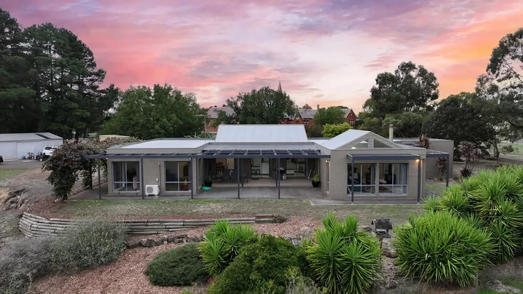 Clunes 4Zimmer A Family Favourite with Room for Everything
