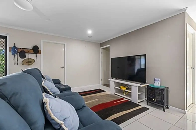 76 Fairway Drive, Gympie, QLD 4570, 3 Bedrooms, 2 Bathrooms, House