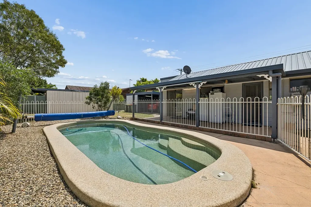 Deception Bay 4Kwarto Big Block, Pool & Sheds - Queensland Living at Its Best