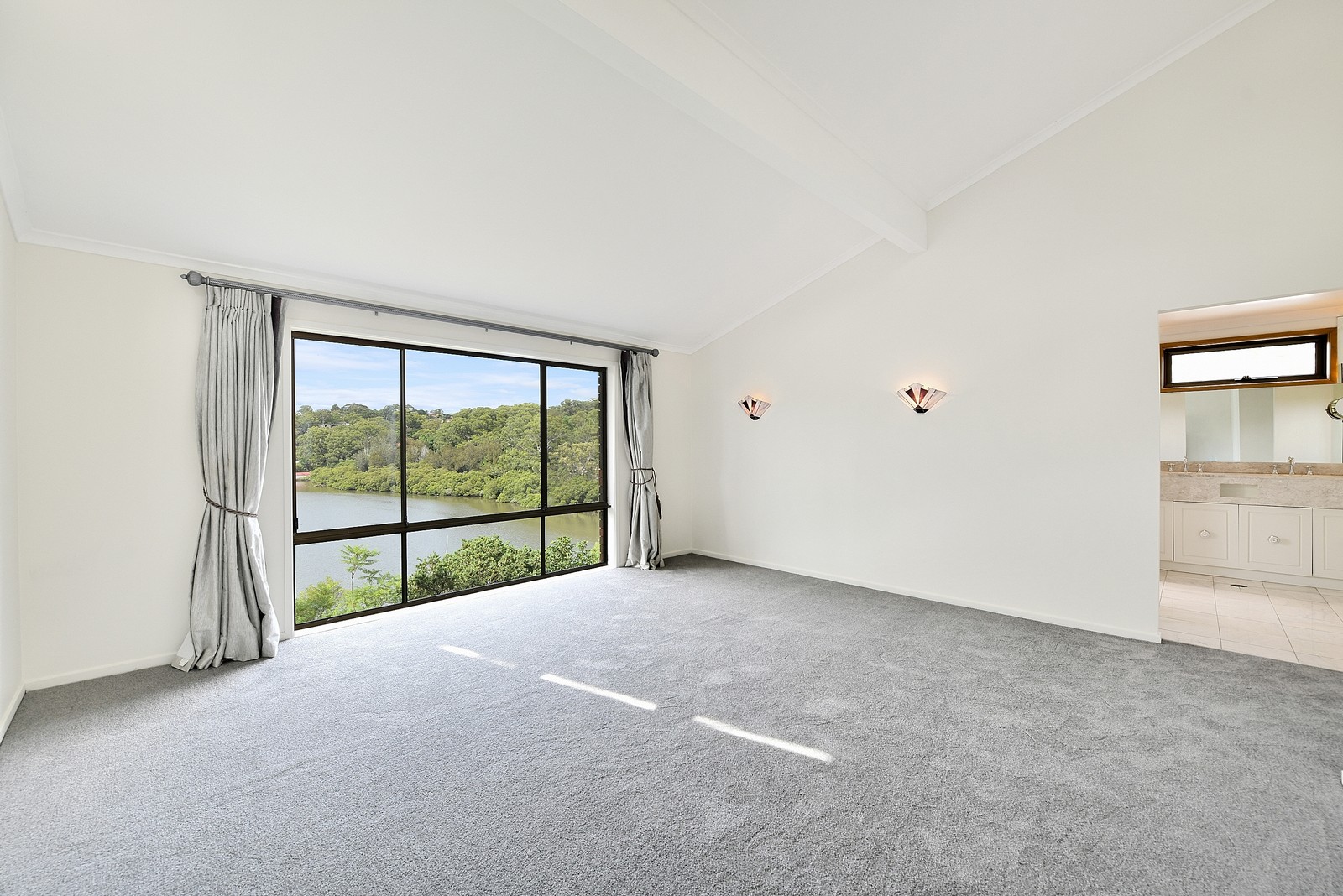 5 BRITTANY PL, PEAKHURST HEIGHTS NSW 2210, 0 침실, 0 욕실, House